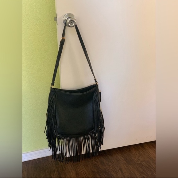 Forever 21 faux leather fringe bag - Picture 11 of 12